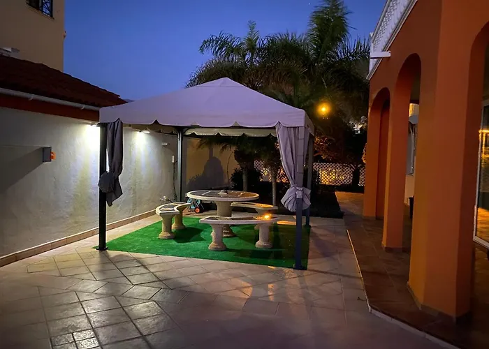 Tenerife Sur * Los Cristianos (Tenerife)